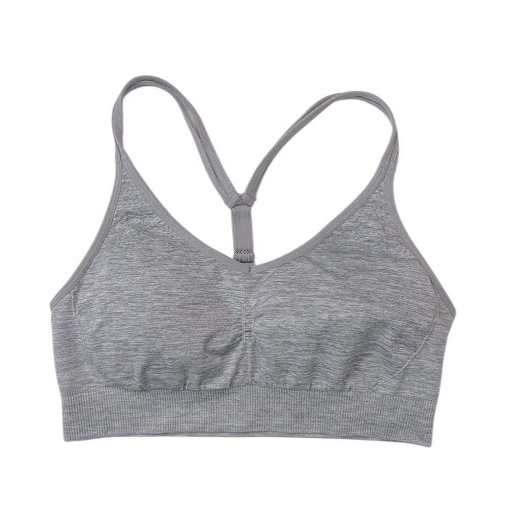 Yogalicious Size Medium Women’s Gray Lined Wireless Racer Back Sports Bra